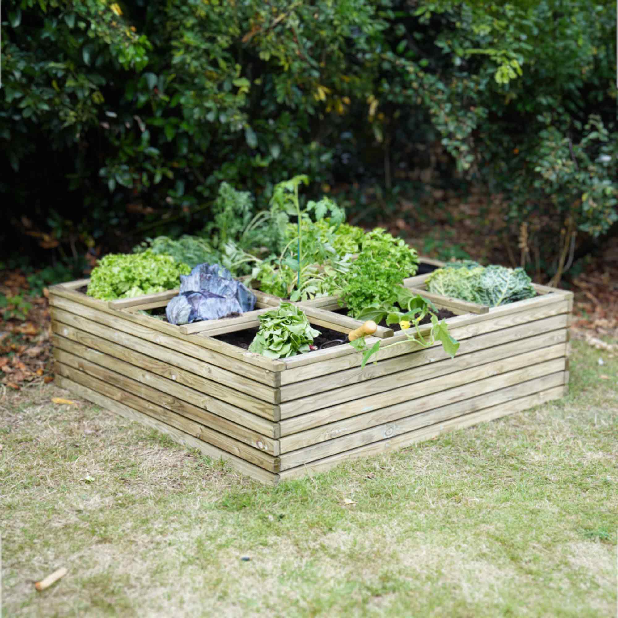 Votre carré potager en bois non traité H22 cm sur Jardin et Saisons